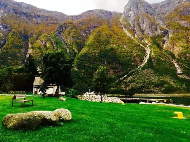 32.webp.jpg Ag集团