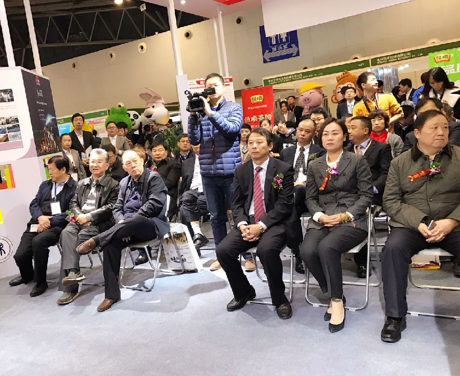 160889565758986512.jpg Ag集团