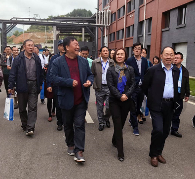 微信图片_20170525230615.png Ag集团